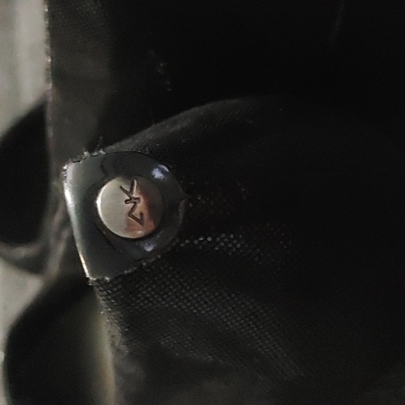 Anne Klein Black Closed Toe Wedge Women's Size 7.5 iFlex technology for 90* Bend - Picture 6 of 8